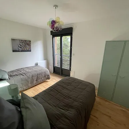 Chalet Spacieux Au Coeur De La Station, 8 Pers, A 2 Pas Des Pistes - Fr-1-787-103 Chalé Laveissière